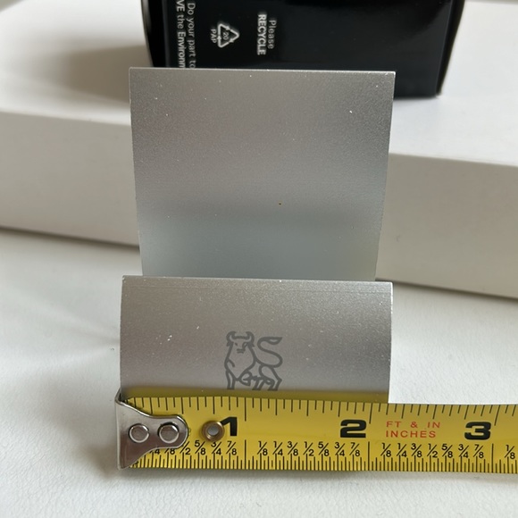 Merrill Bull Logo Metal Business Card Holder - Picture 4 of 6